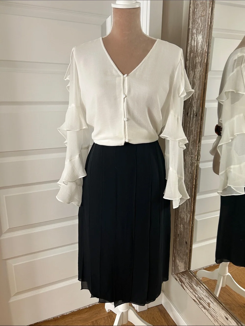 Jones New York Skirt